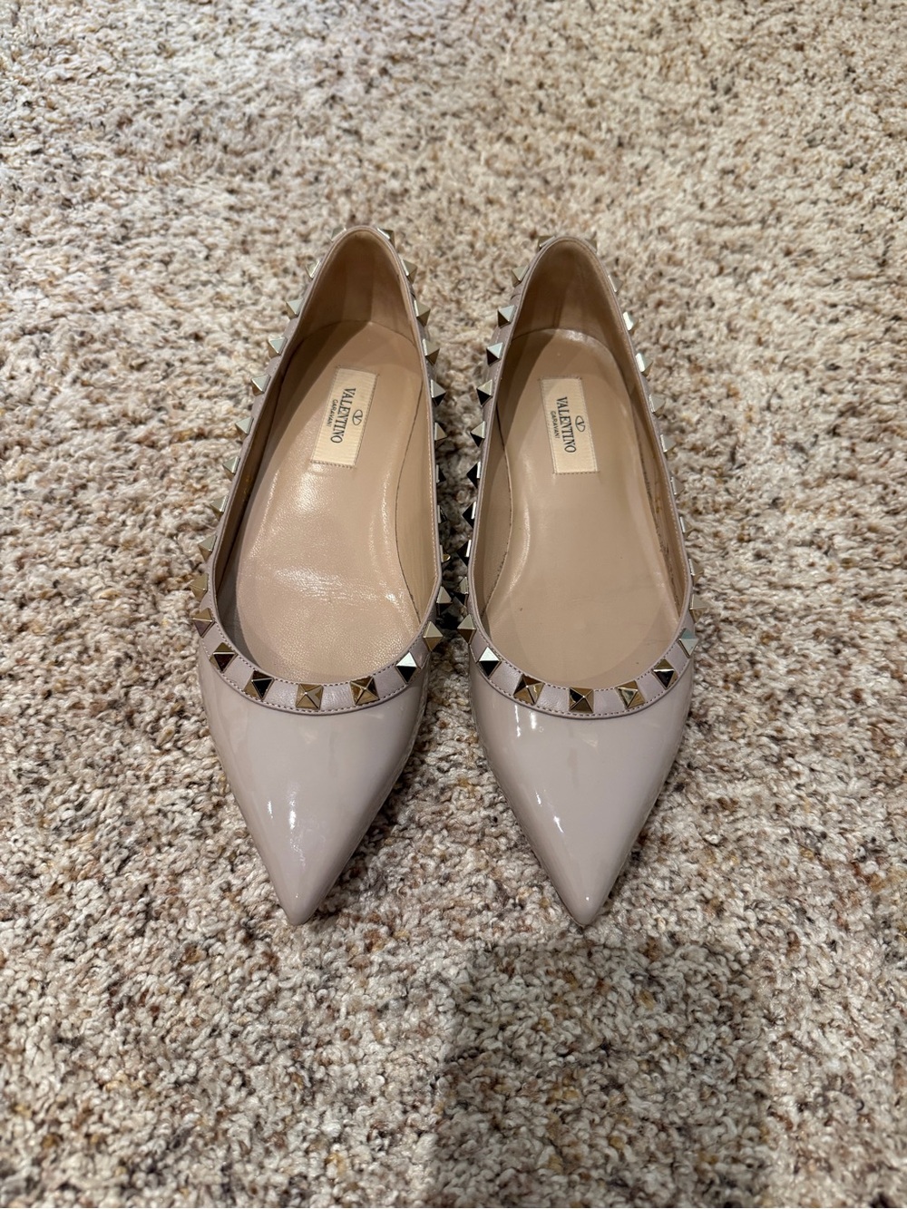 Valentino Rockstud Nude Patent Pointed-Toe Flats